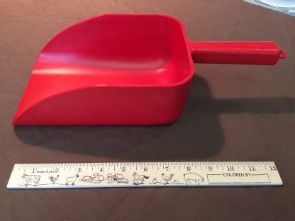 Red Plastic Feed Scoop-4066